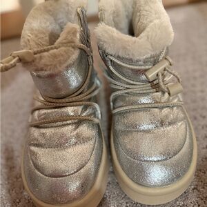 Zara Silver Snow Boots